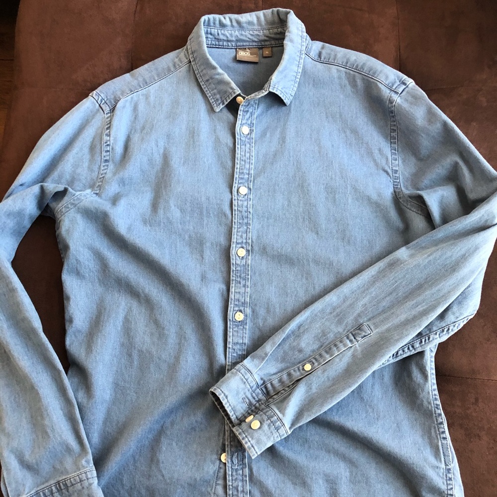Men’s slim fit ASOS blue jean shirt!